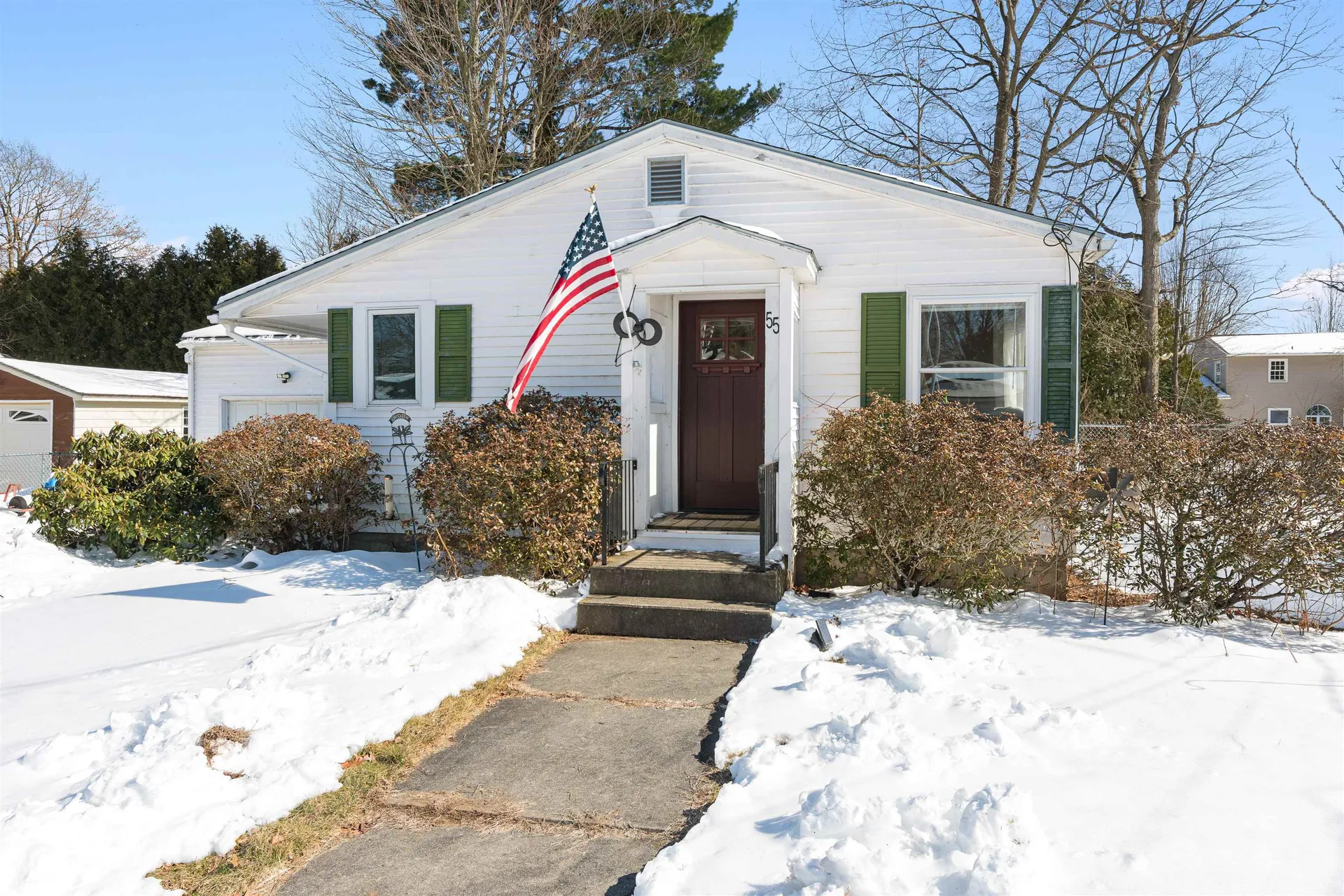 55 Arlington Court Burlington VT 05408