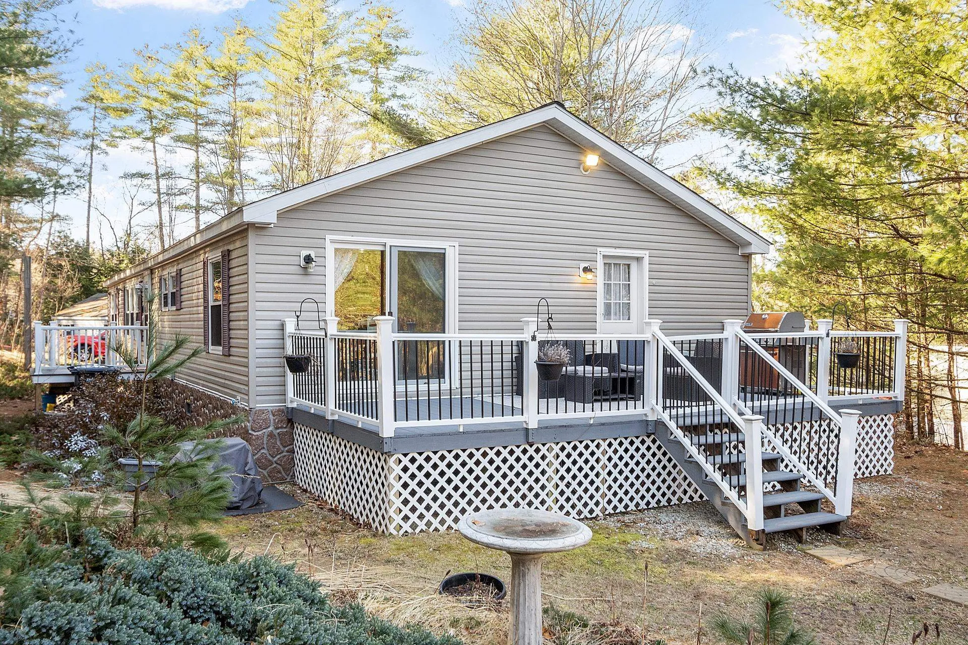 22 Marilyn Drive Allenstown NH 03275