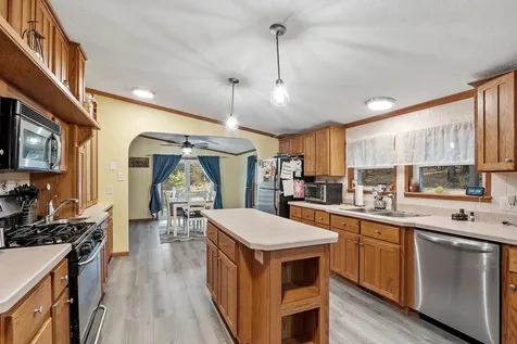 22 Marilyn Drive Allenstown NH 03275