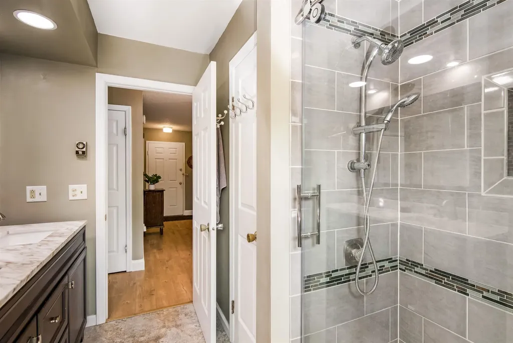 425 Locust Hill Road Shelburne VT 05482