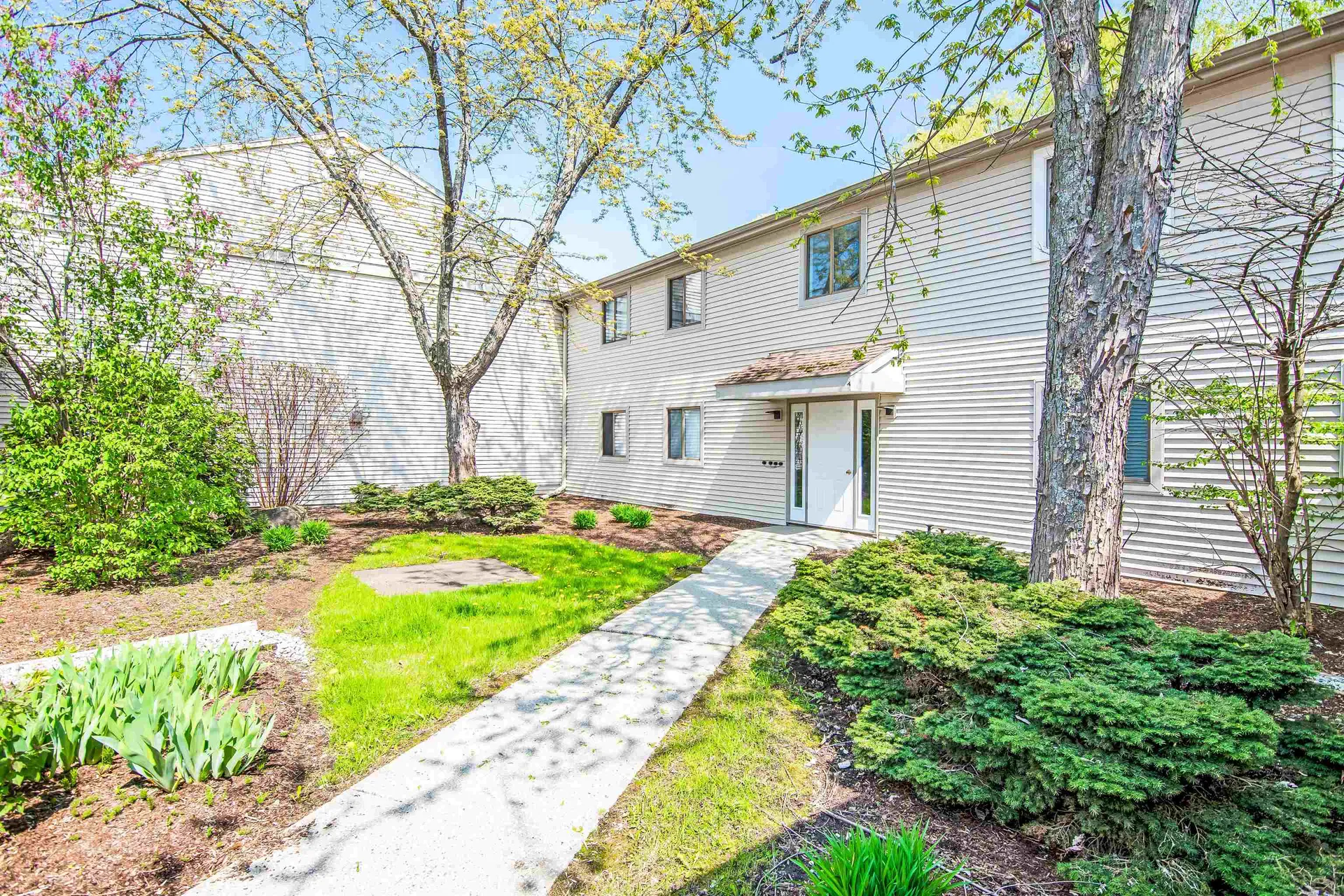 425 Locust Hill Road Shelburne VT 05482