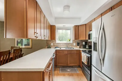 425 Locust Hill Road Shelburne VT 05482