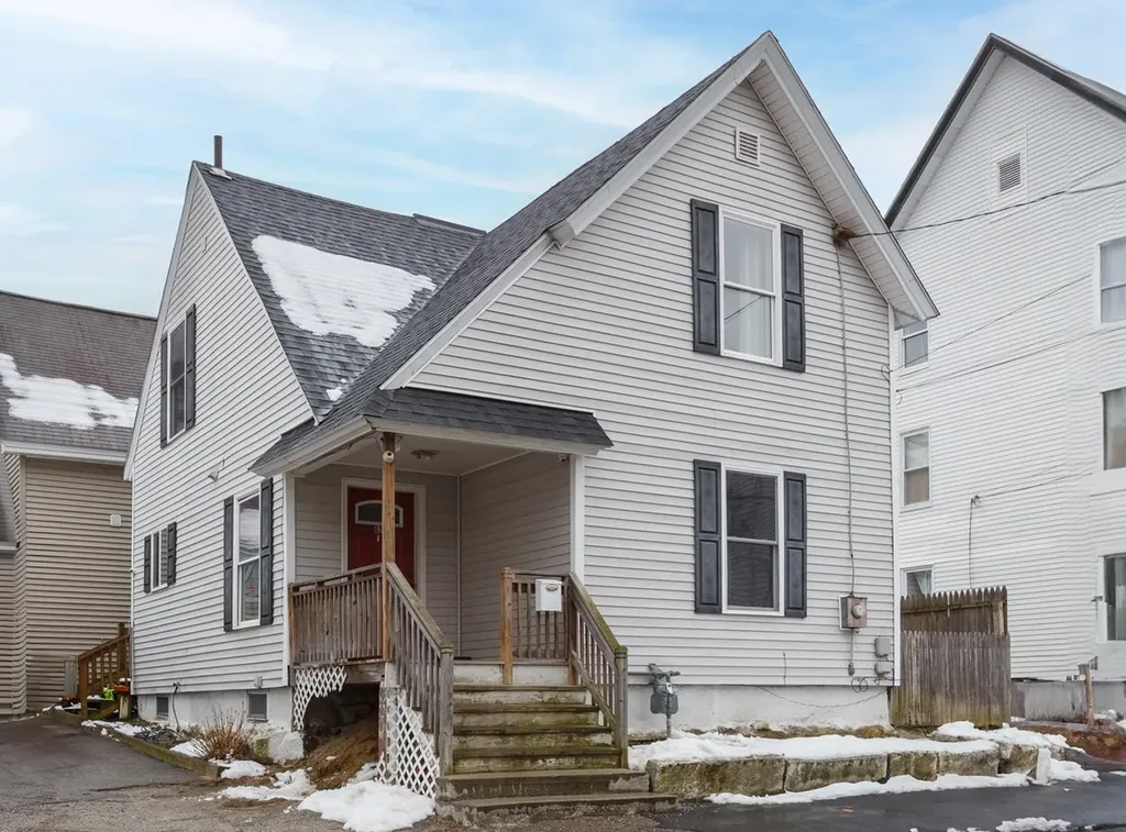 62 Clinton Street Manchester NH 03102