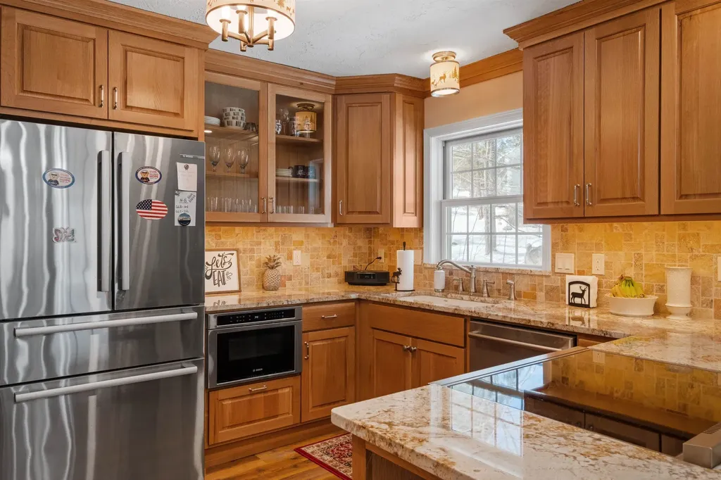 19 Pointe Sewall Road Wolfeboro NH 03894