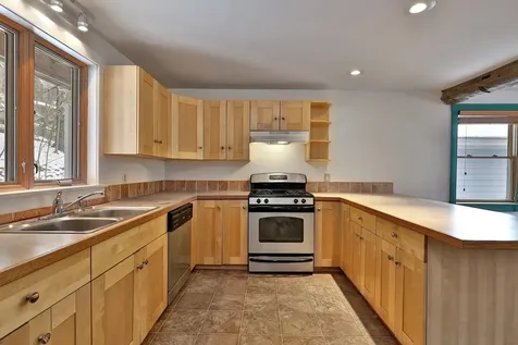 40 Cannon Drive Rochester VT 05767