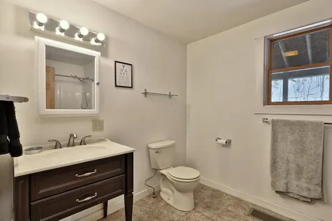 40 Cannon Drive Rochester VT 05767
