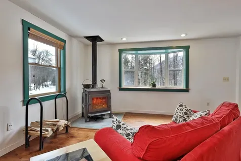 40 Cannon Drive Rochester VT 05767