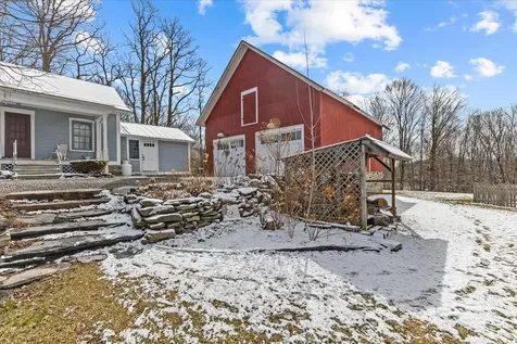 84 Richmond Road Hinesburg VT 05461
