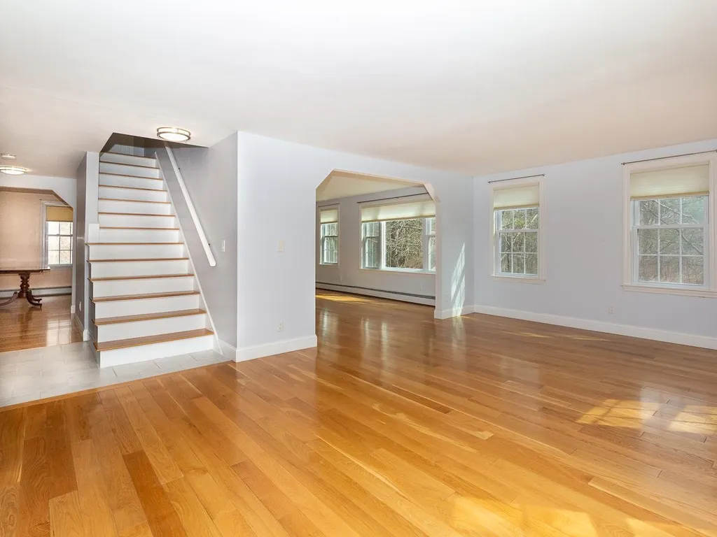 8 Falls Way Durham NH 03824