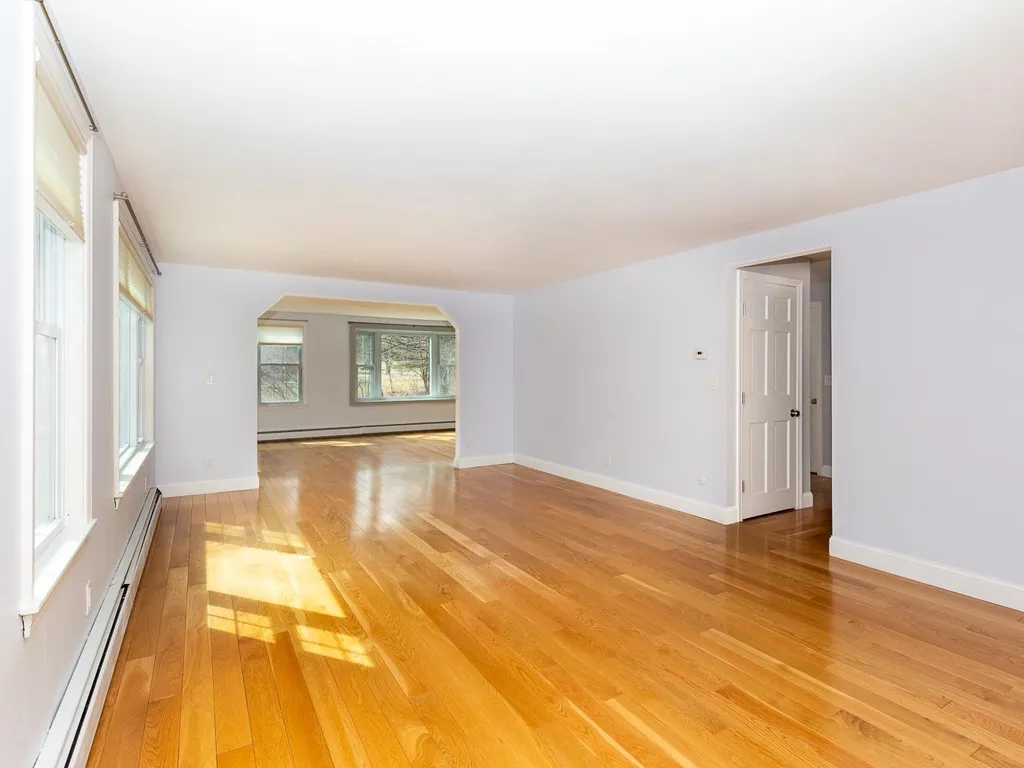 8 Falls Way Durham NH 03824