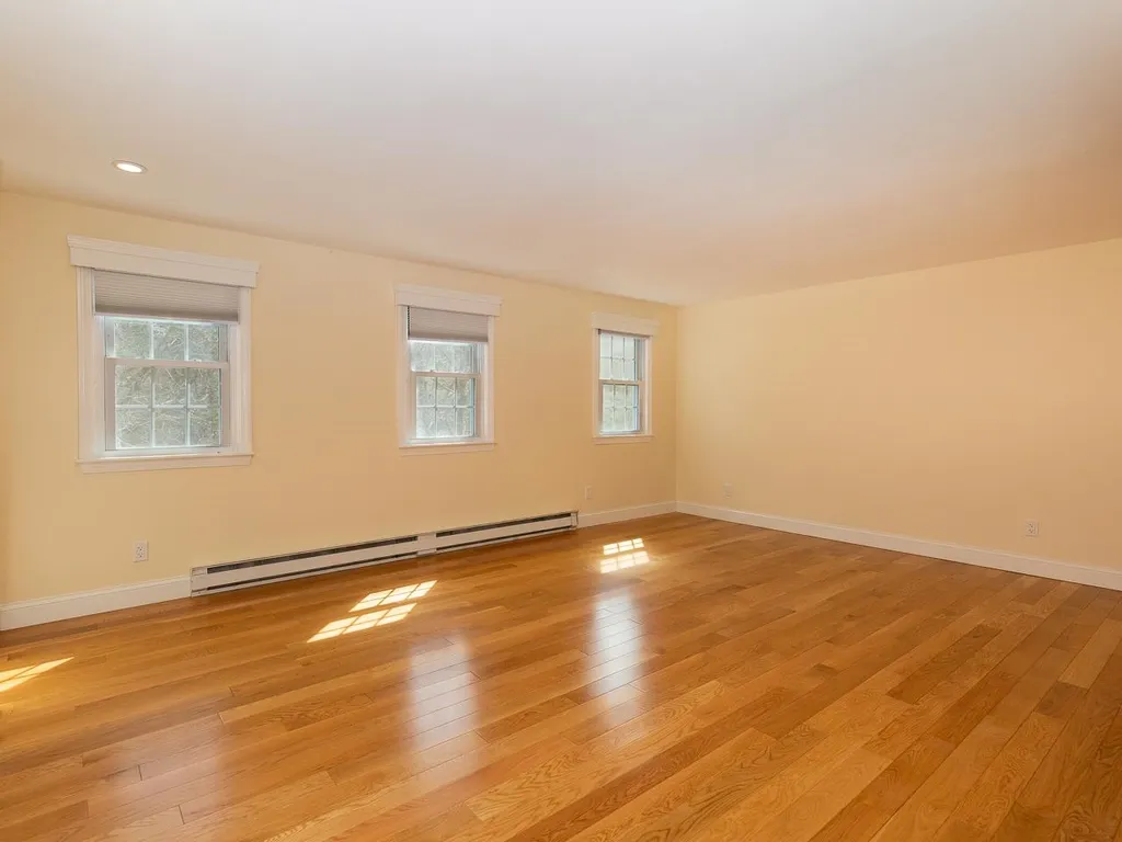 8 Falls Way Durham NH 03824