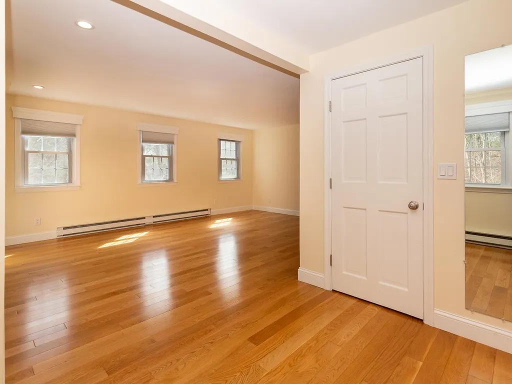 8 Falls Way Durham NH 03824