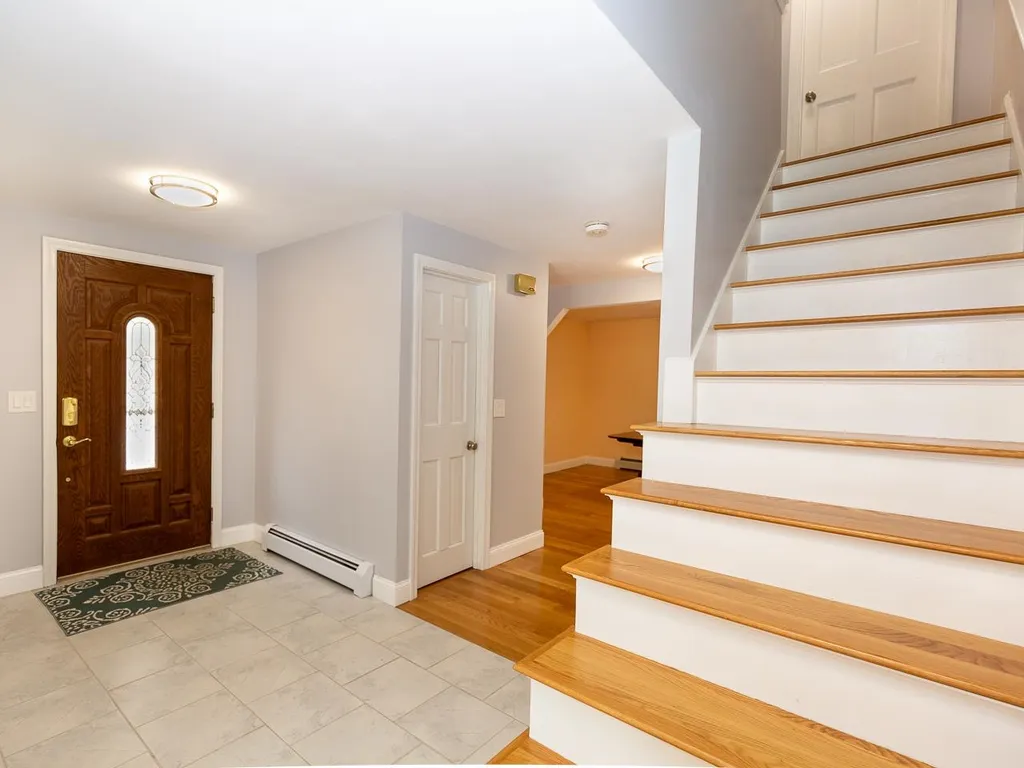 8 Falls Way Durham NH 03824