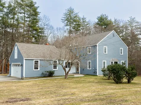 8 Falls Way Durham NH 03824