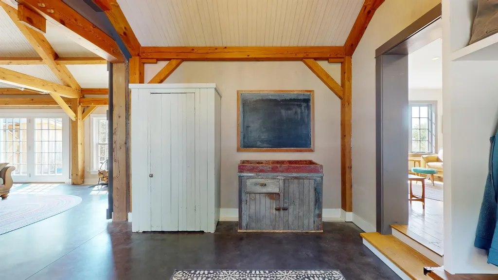 296 King Farm Road New Haven VT 05472