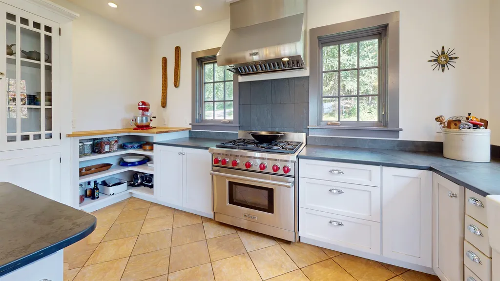296 King Farm Road New Haven VT 05472