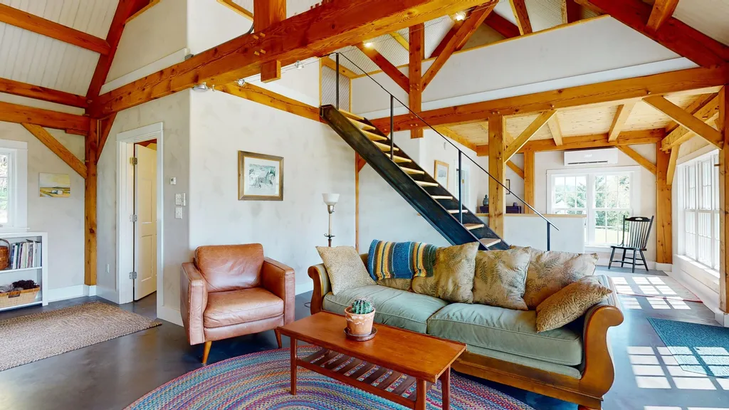 296 King Farm Road New Haven VT 05472