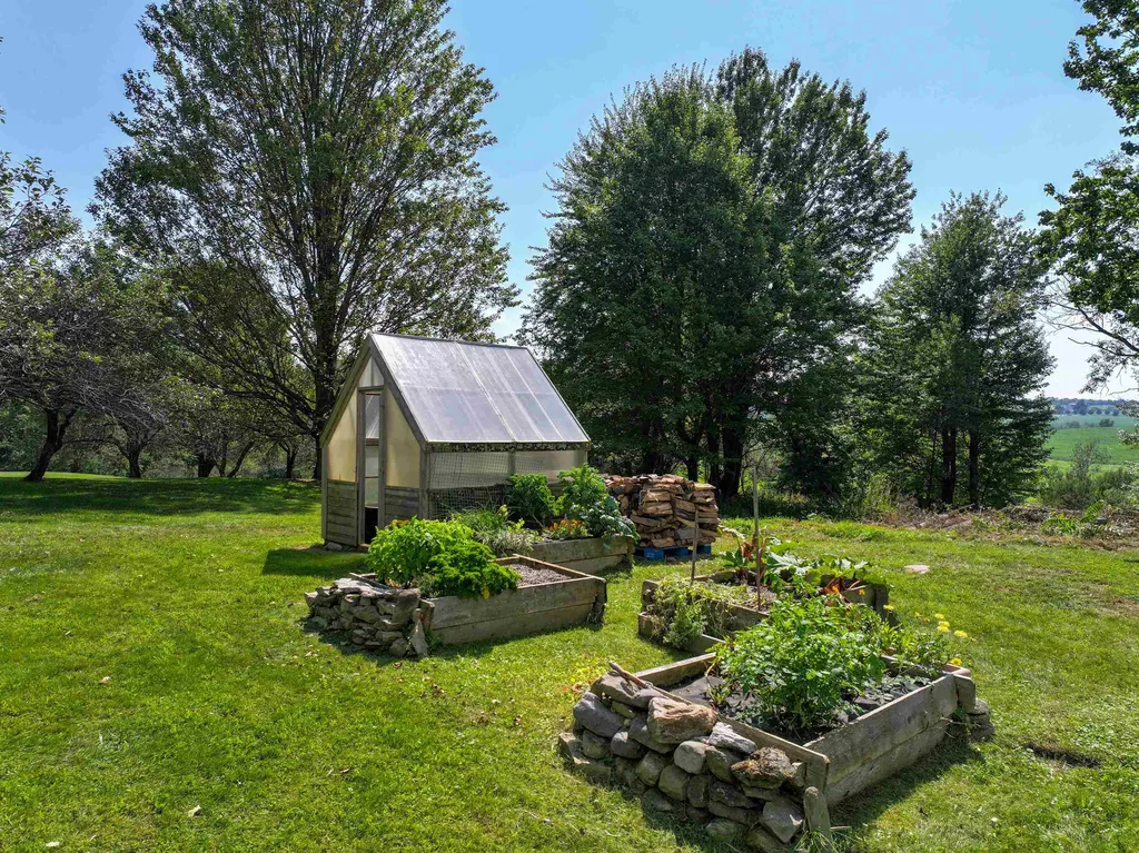 296 King Farm Road New Haven VT 05472