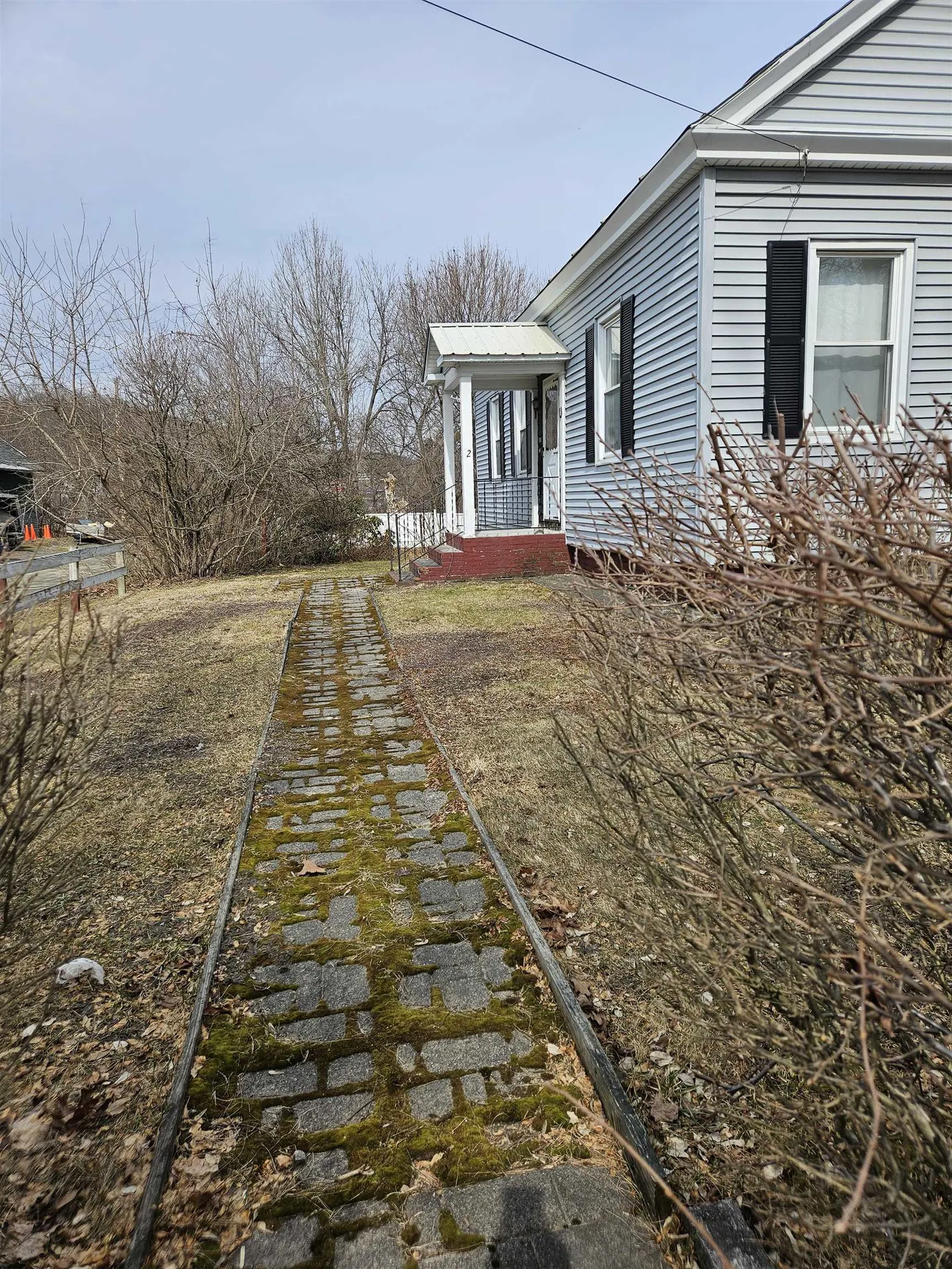32 Wall Street Claremont NH 03743