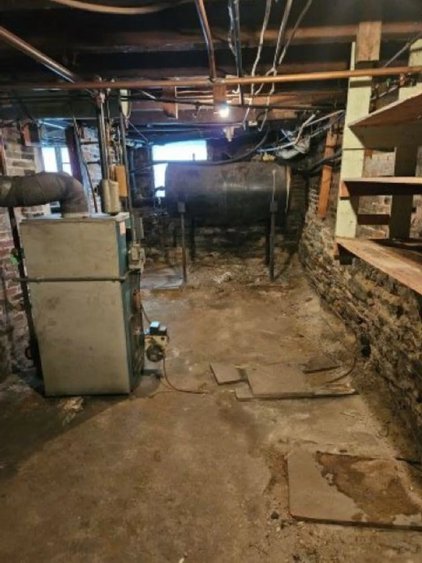 32 Wall Street Claremont NH 03743