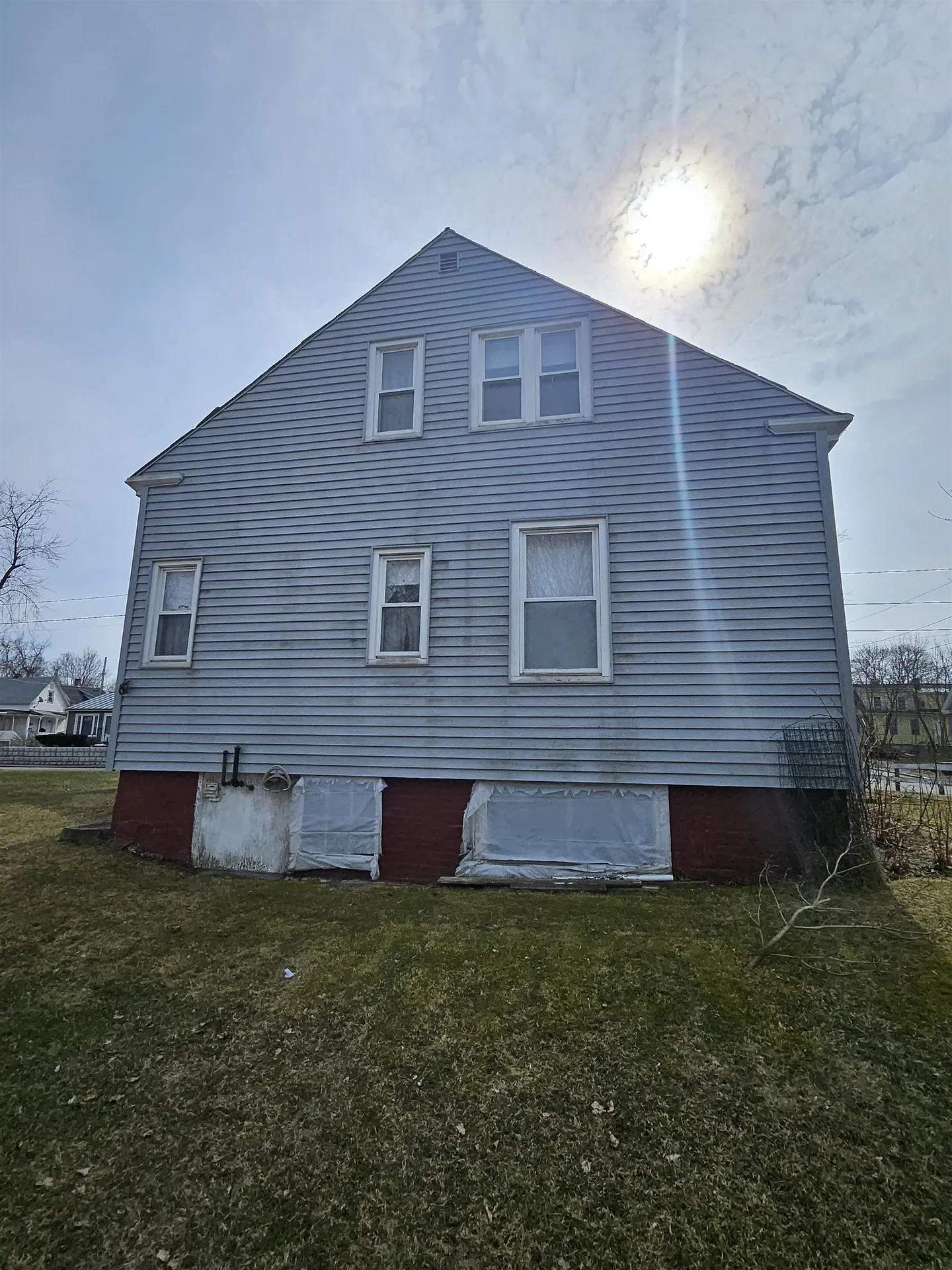 32 Wall Street Claremont NH 03743