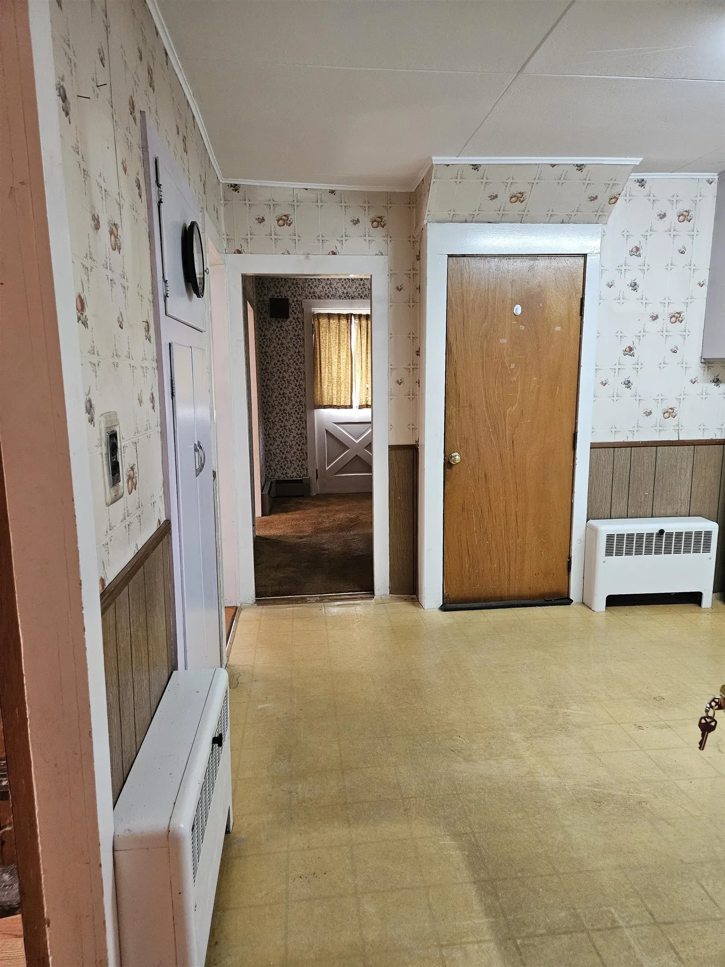 32 Wall Street Claremont NH 03743