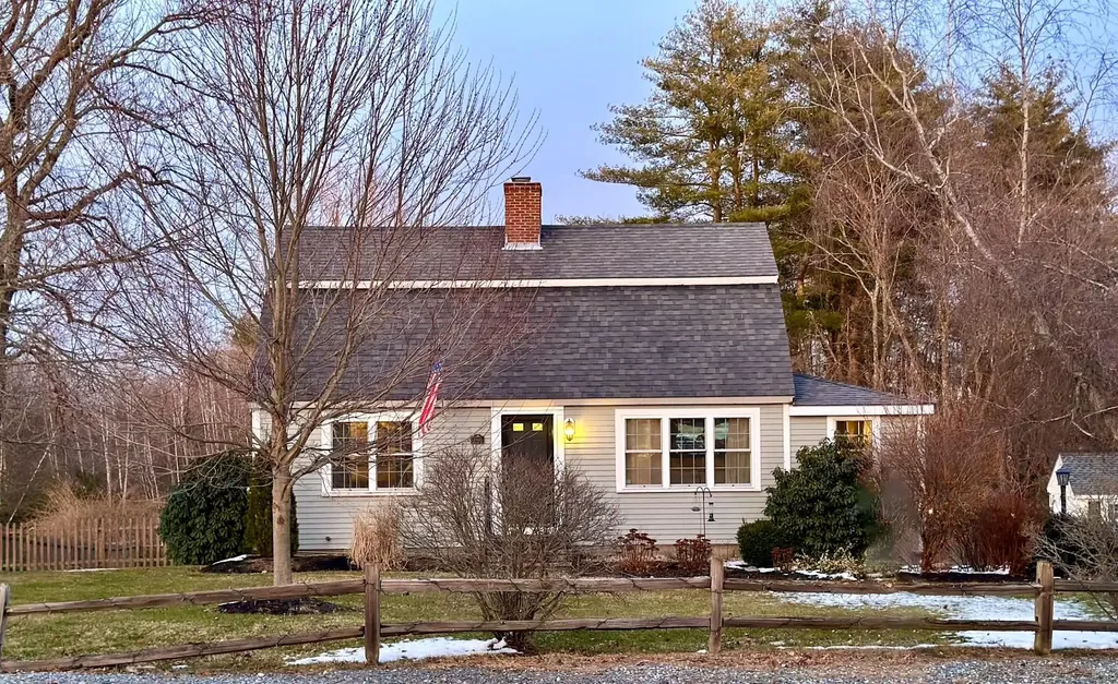 296 Dover Point Road Dover NH 03820