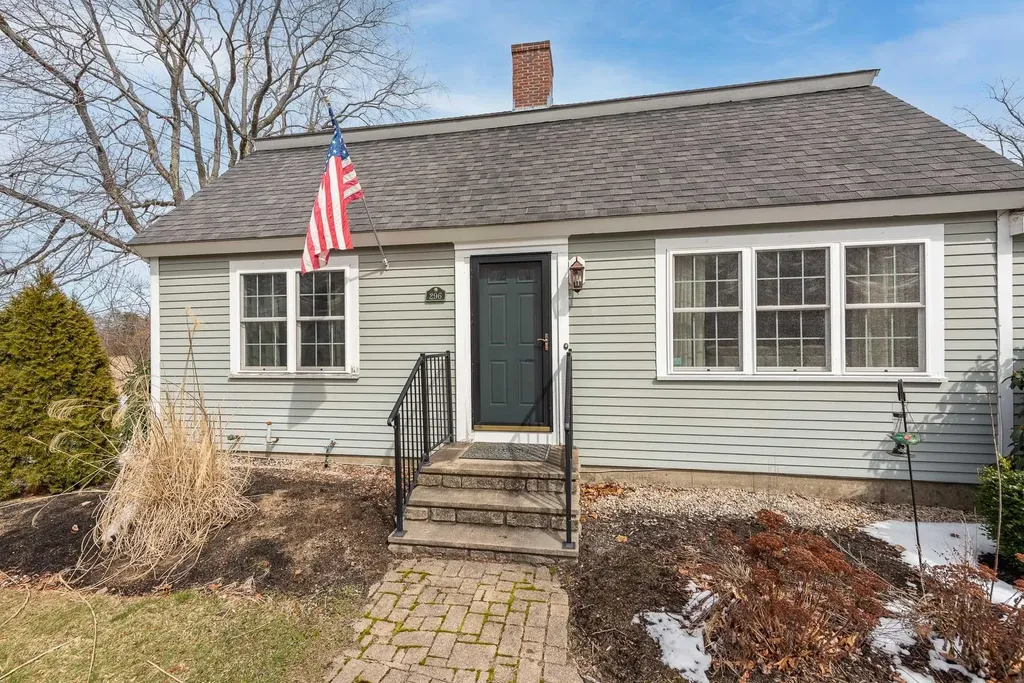 296 Dover Point Road Dover NH 03820