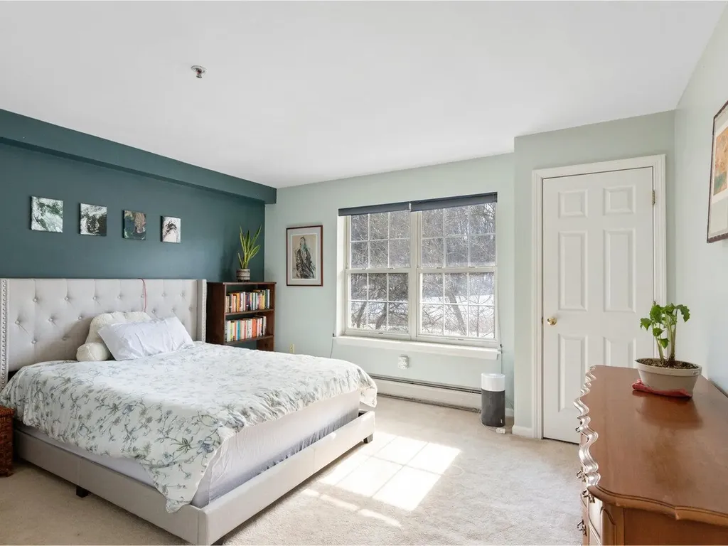 334 Hildred Drive Burlington VT 05401