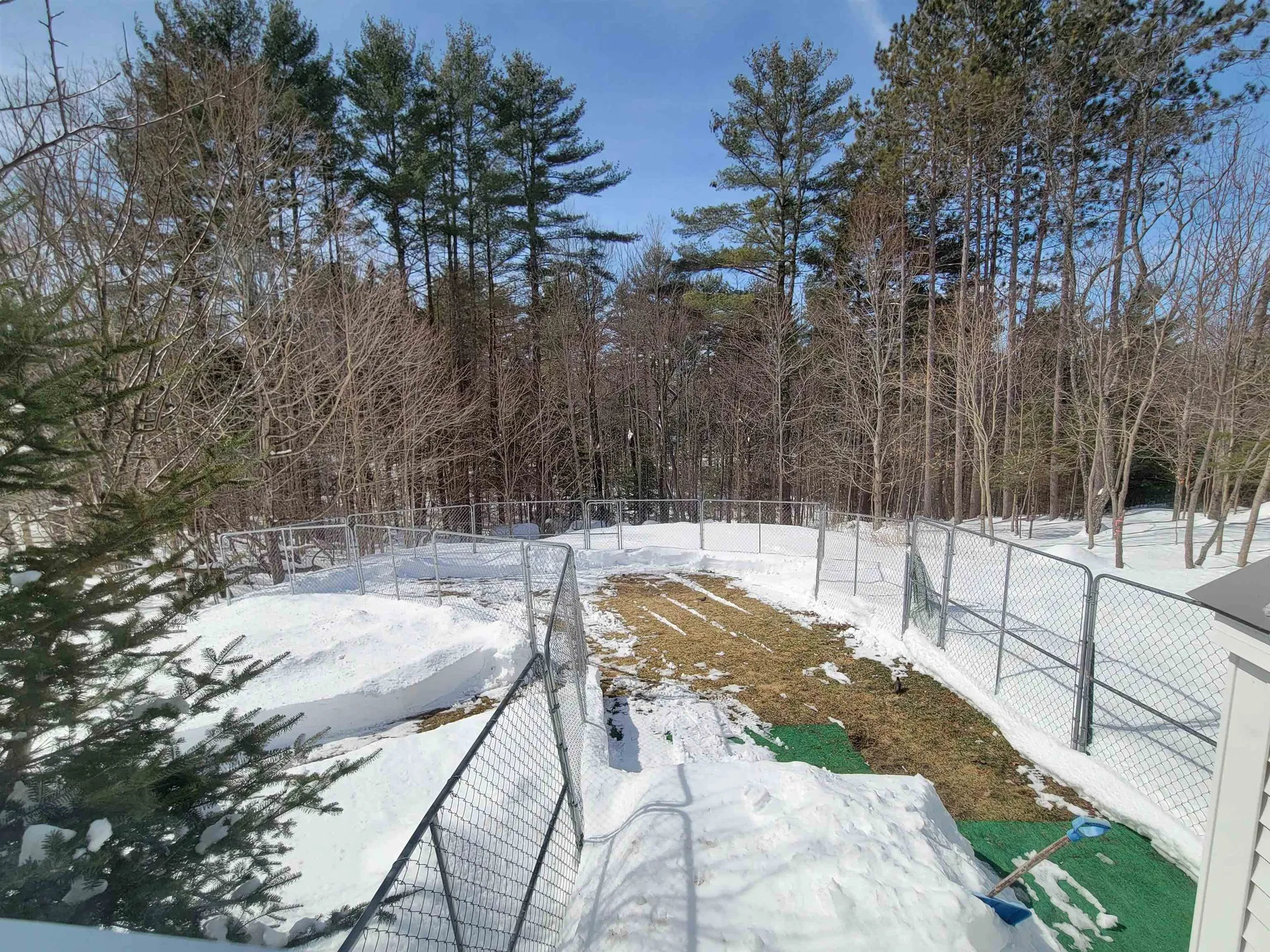 60 Gristmill Hill Road Canaan NH 03741