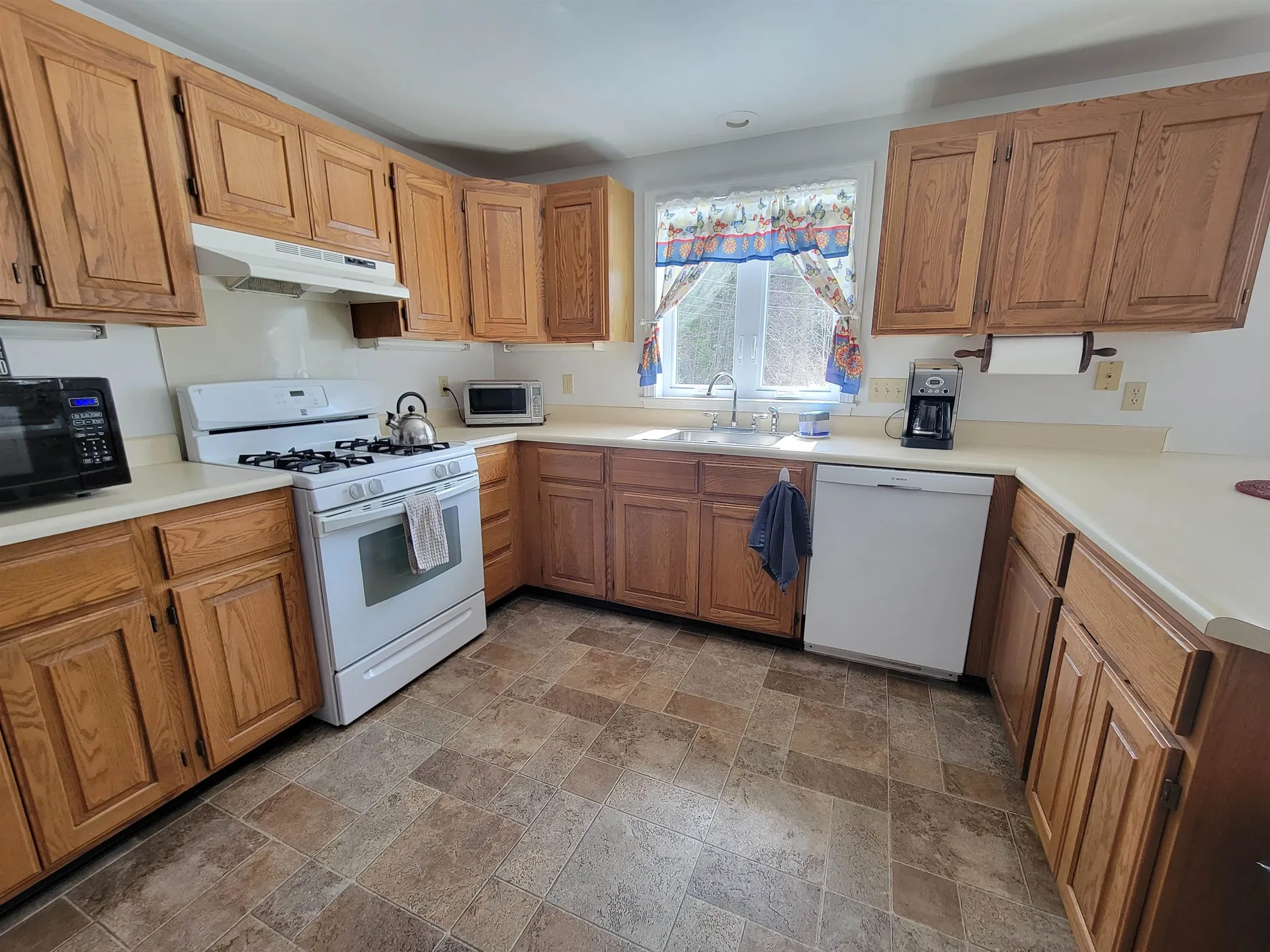 60 Gristmill Hill Road Canaan NH 03741