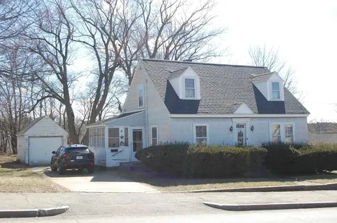 253 Cilley Road Manchester NH 03103