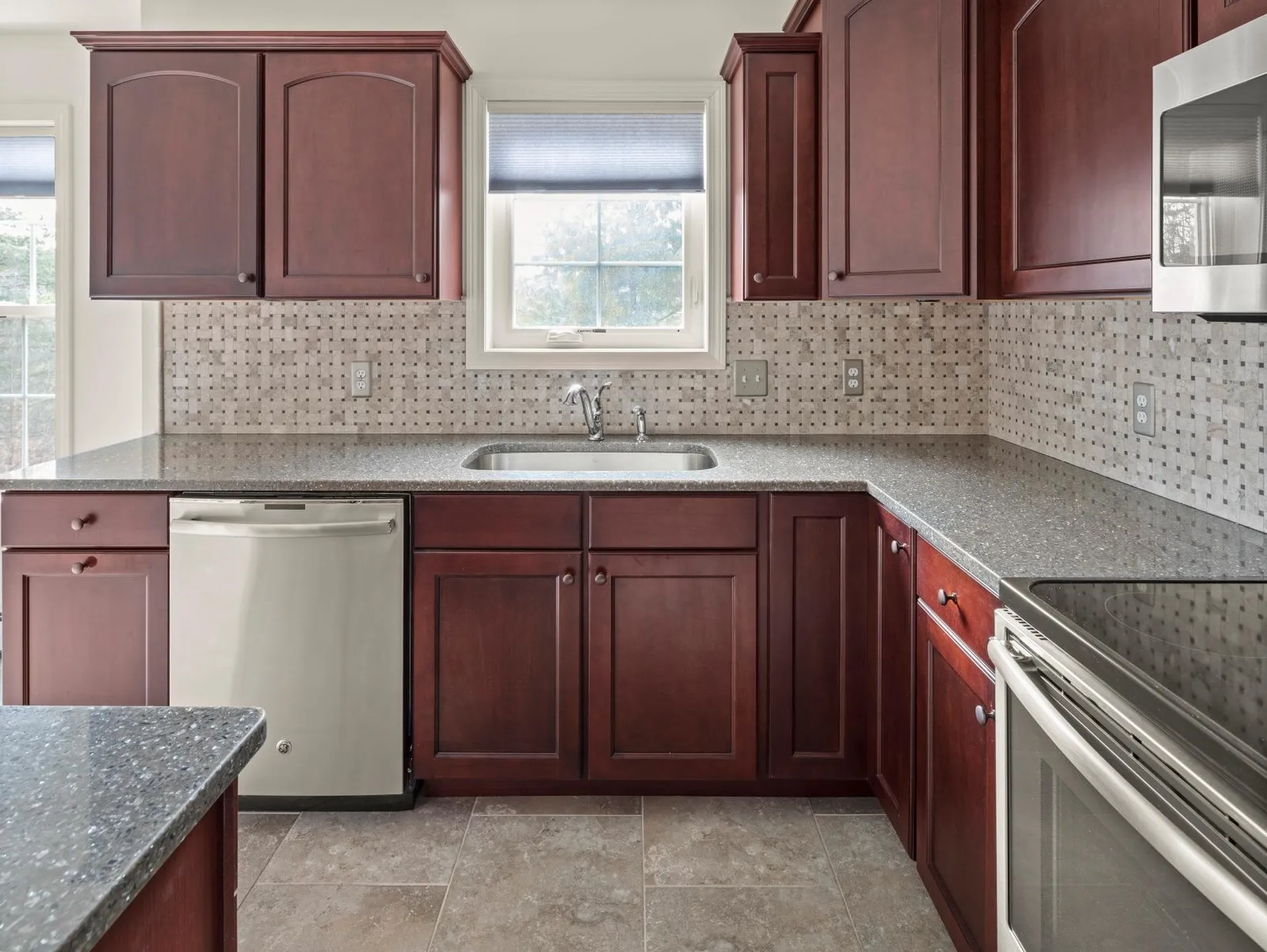12 Laurel Drive Essex VT 05495