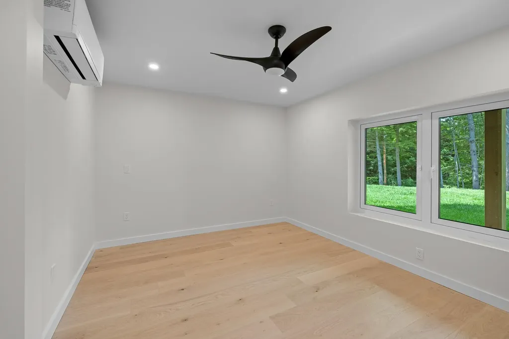 399 Bentley Road Hartford VT 05001