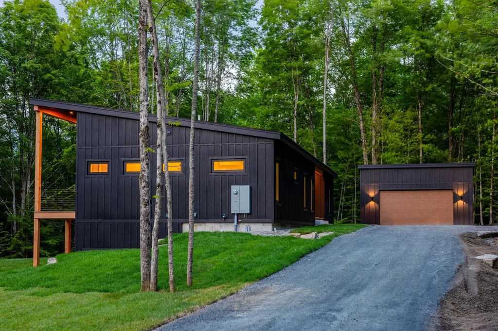 399 Bentley Road Hartford VT 05001