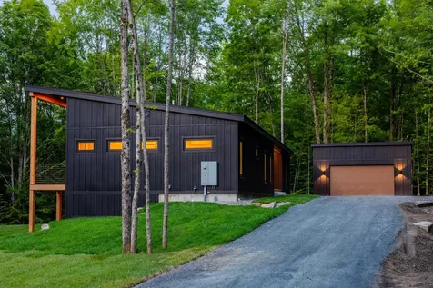 399 Bentley Road Hartford VT 05001