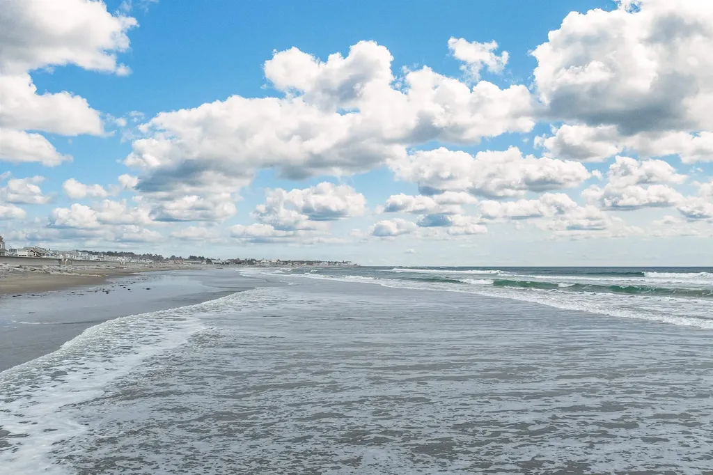 809 Ocean Boulevard Hampton NH 03842