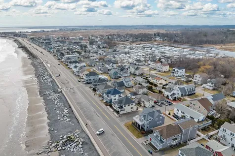 809 Ocean Boulevard Hampton NH 03842
