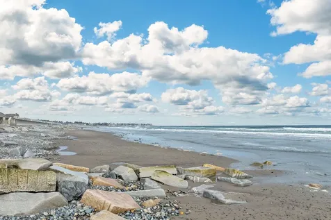 809 Ocean Boulevard Hampton NH 03842