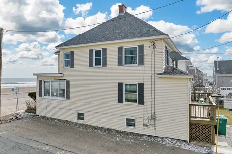 809 Ocean Boulevard Hampton NH 03842