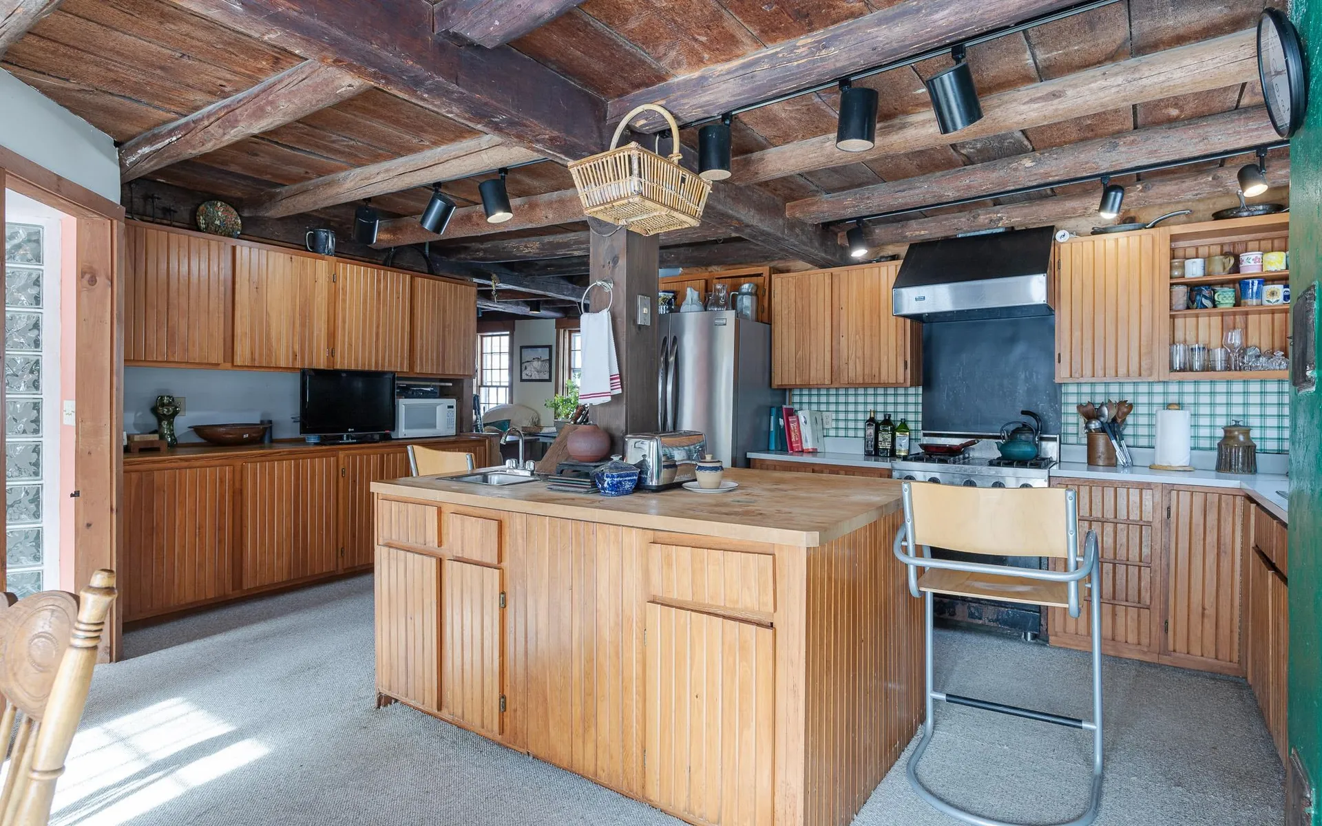 17 Lynn Hill Road Acworth NH 03601