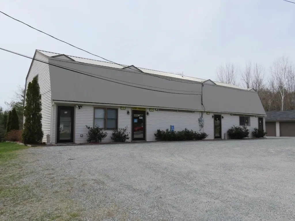 5 Willis Avenue Grantham NH 03753
