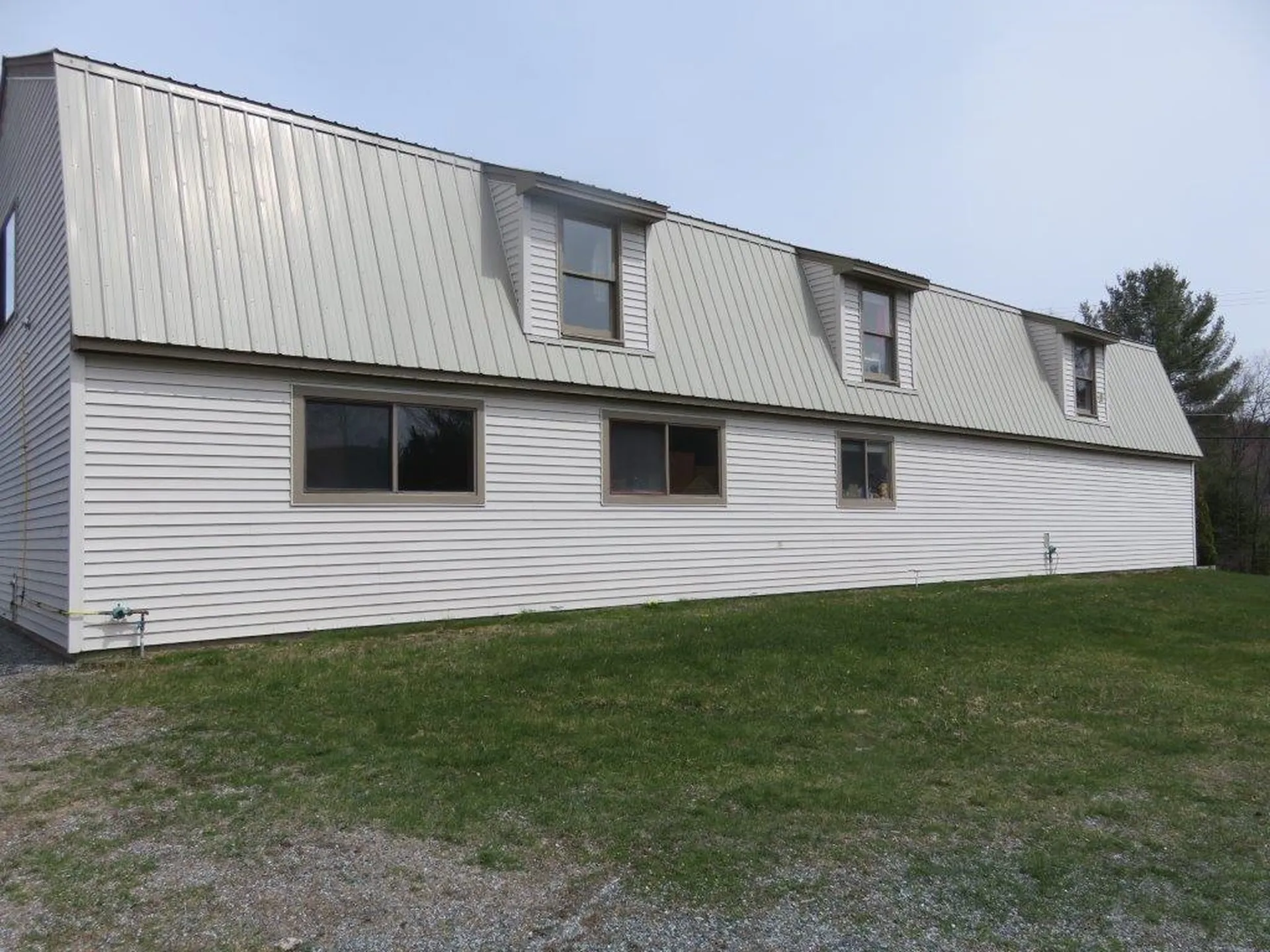 5 Willis Avenue Grantham NH 03753