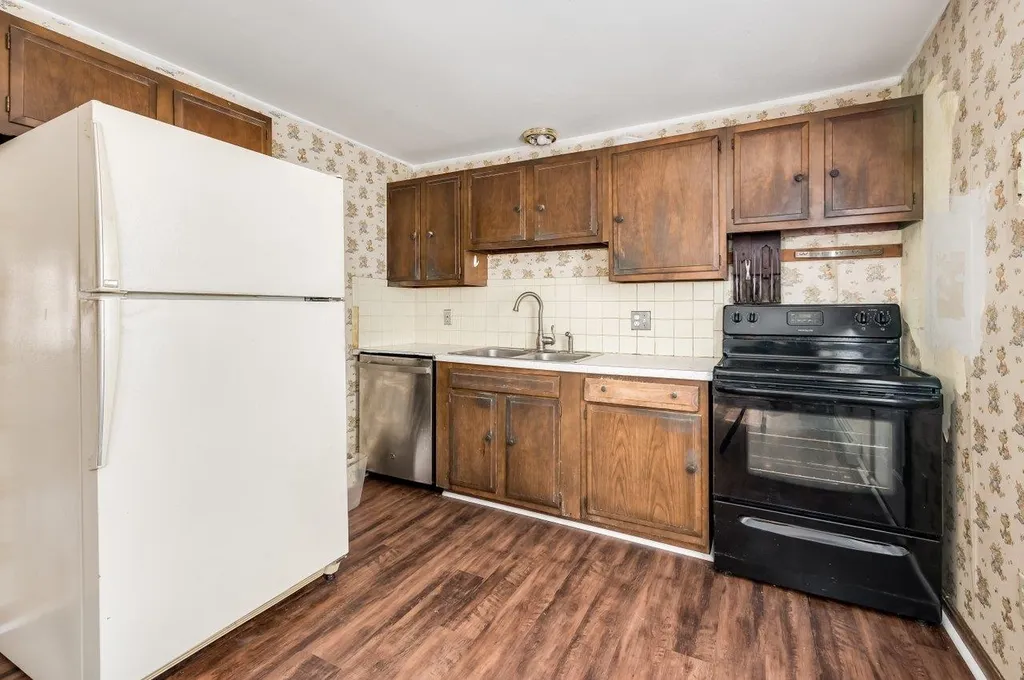 74 Westside Drive Exeter NH 03833