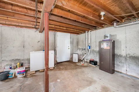 74 Westside Drive Exeter NH 03833