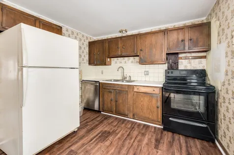 74 Westside Drive Exeter NH 03833