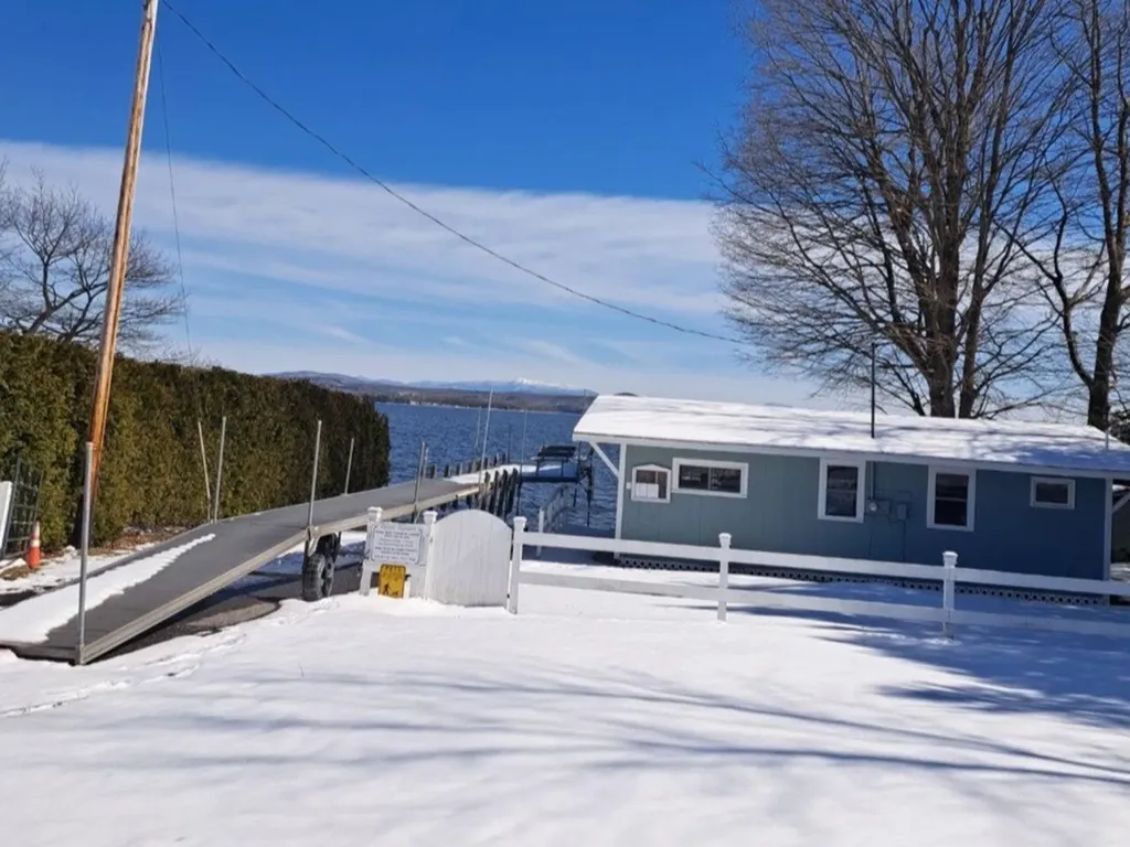 12 Sloop Road Grand Isle VT 05458