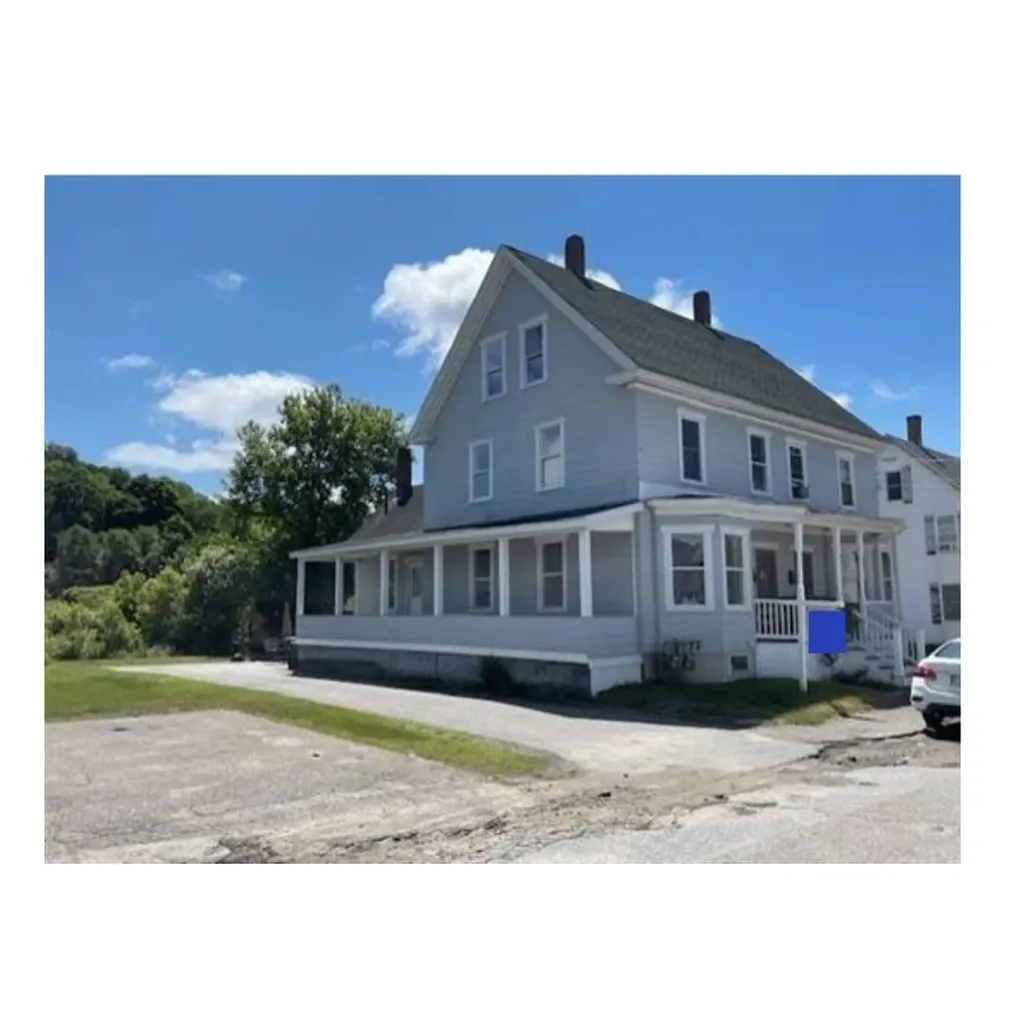 116-118 Elkins Street Franklin NH 03235