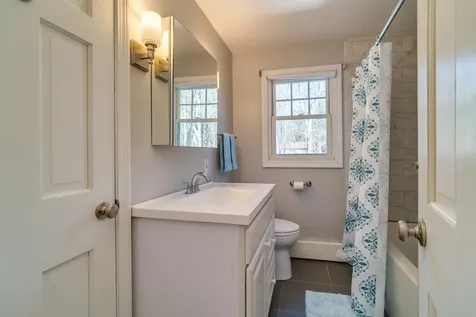 7 Ambler Way Durham NH 03824