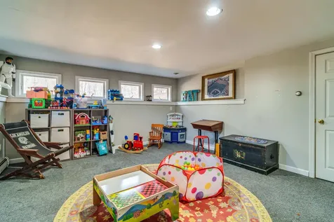 7 Ambler Way Durham NH 03824